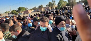 بازدید رئیس جمهور از منطقه سیل زده رودبار جنوب