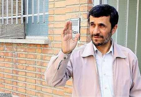 ادعای محدود شدن دسترسی احمدی نژاد به اطلاعات و اخبار /  او  مرداد ۱۴۰۱ از مجمع تشخیص حذف می شود