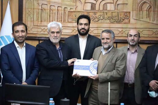 لایحه بودجه1401 شهرداری قزوین تقدیم شورا شد