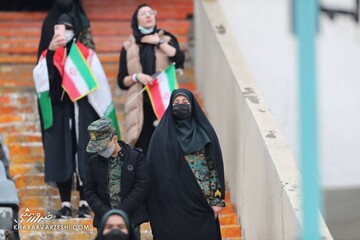حضور زنان در ورزشگاه آزادی برای تماشای دیدار ایران – عراق