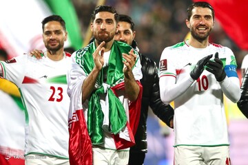 پیروزی تیم ملی فوتبال کشورمان مقابل عراق با گلزنی طارمی