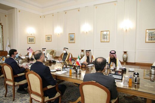 دیدار وزیران خارجه ایران و قطر در تهران
