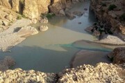 رودخانه زال همچنان سرنشین نیسان آبی را پس نداد