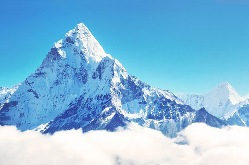 ببینید | منظره خارق‌العاده از روی قله اورست