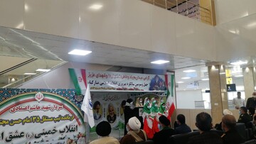 امروز هیچ قدرتی به خود اجازه تعرض به ایران اسلامی را نمی دهد