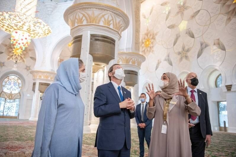 اسحاق هرتزوگ به مسجد شیخ زاید رفت/عکس