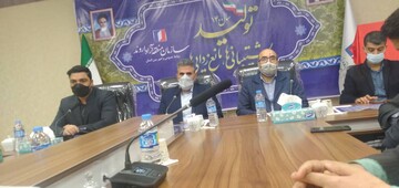 اکران ۱۶ فیلم جشنواره فجر در اروند/ رونمایی از کتاب قفس تنهایی من