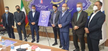 رونمایی از پوسترچهلمین جشنواره فیلم های فجر در اروند/ اکران فیلم ها در ۳ سینما