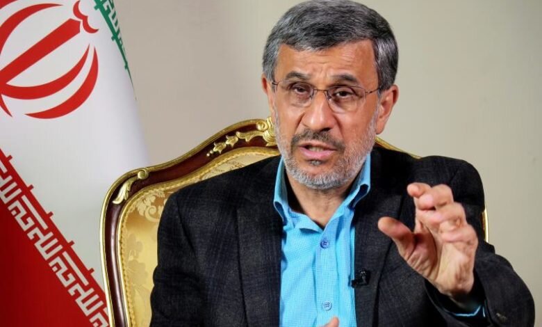 انتقاد تند احمدی نژاد از اخراج اساتید دانشگاه