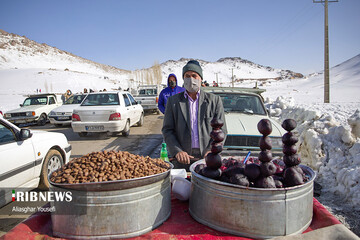 تفریحات زمستانی مردم در پیست اسکی اراک