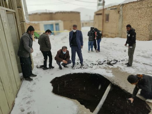 محل فرونشست زمین در مرغملک شهرستان شهرکرد ارزش میراث‌فرهنگی دارد