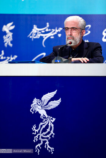 نشست خبری دبیر جشنواره فجر