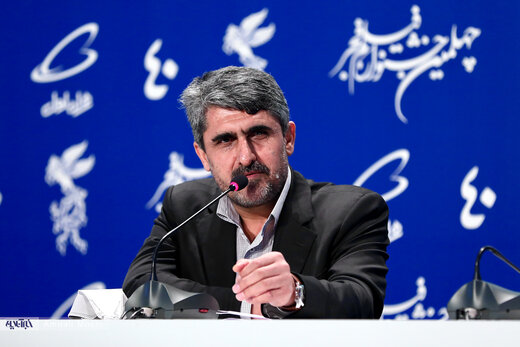 نشست خبری دبیر جشنواره فجر