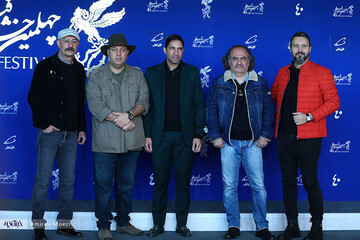 تصاویر | حضور وحید هاشمیان در مراسم فتوکال فیلم ۲۸۸۸