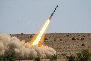 موشک خیبر شکن؛ نسل جدید موشک های دوربرد سپاه/ اهداف را در هزار و ۴۵۰ کیلومتری نقطه‌زنی می کند