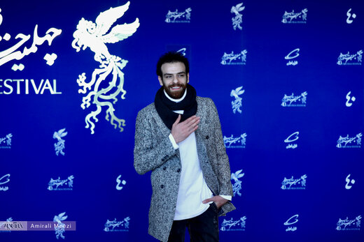 تصاویر | فتوکال فیلم خائن‌کشی در جشنواره فجر؛ استایل جالب مهران مدیری و علی اوجی