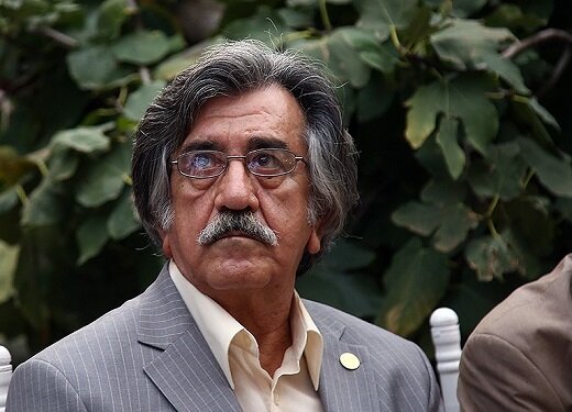 عیادت مدیرعامل موسسه هنرمندان پیشکسوت از محمدحسین عطارچیان/ عکس