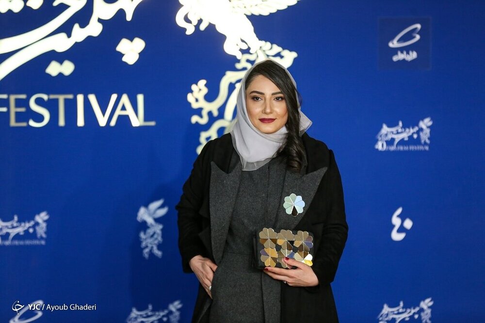 پوشش بازیگر «پایتخت» در جشنواره فیلم فجر / عکس