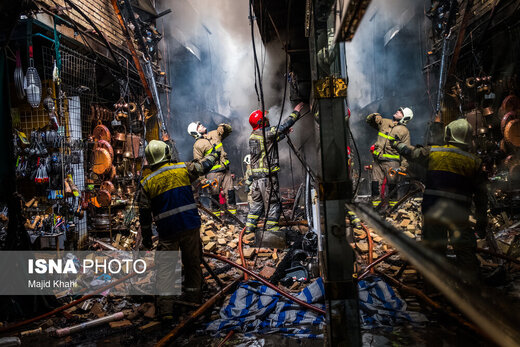 آتش‌سوزی در بازار بزرگ تهران