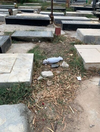 کشف جسد یک نوزاد در قبرستان نفتون در مسجدسلیمان
