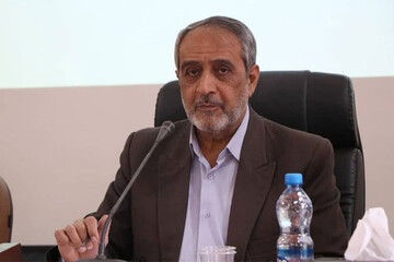 روزنامه اعتماد: فرماندار برکنارشده رفسنجان، از مدیران دولت سیزدهم بود که بصورت فامیلی منصوب شد