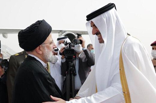 ببینید | استقبال امیر قطر از رئیس در بدو ورود به اجلاس اوپک گازی