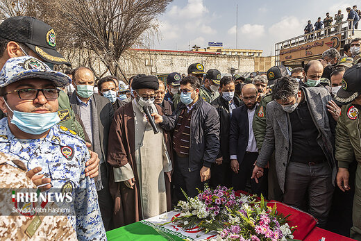 تشییع پیکر مطهر شهدای حادثه سقوط هواپیمای ارتش در تبریز