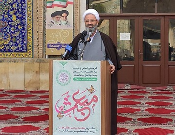 خطیب جمعه سمنان: شارلاتان های داخلی چرا درباره وقایع هند موضع گیری نمی کنند؟ / وضع اوکراین نتیجه اعتماد به ابرقدرت‌ها و ابرجنایتکاران است