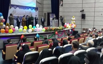 آیین تجلیل از فعالین جهاد و خدمت در لرستان برگزار شد 