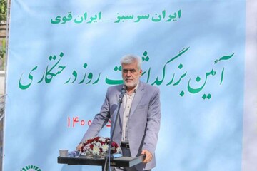 فضاهای سبز را در محیط‌های شهری افزایش می‌دهیم