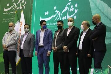 مراسم درختکاری در باشگاه سایپا/عکس
