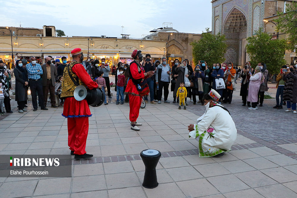 حاجی فیروز نماد استقبال از بهار