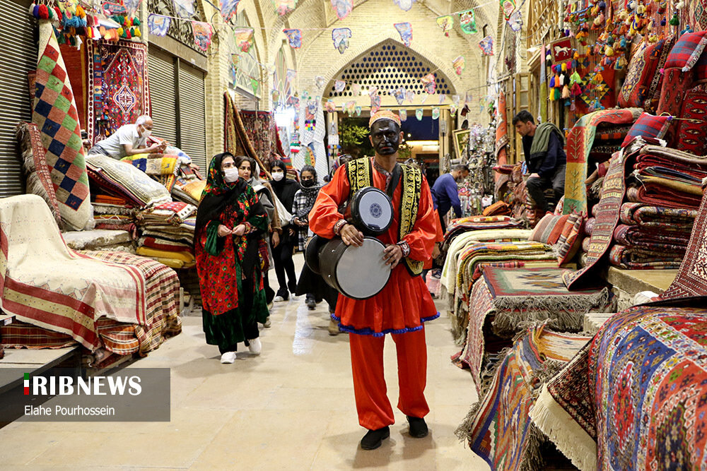 حاجی فیروز نماد استقبال از بهار