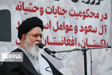 علم الهدی در تجمع حوزویان خراسان :  نمی توان با آل سعود نوکر استکبار به عنوان یک همسایه و جریان مسالمت آمیز برخورد کرد 