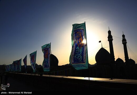 مسجد مقدس جمکران در شب نیمه شعبان