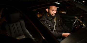 وزیر دارایی افغانستان راننده تاکسی شد!