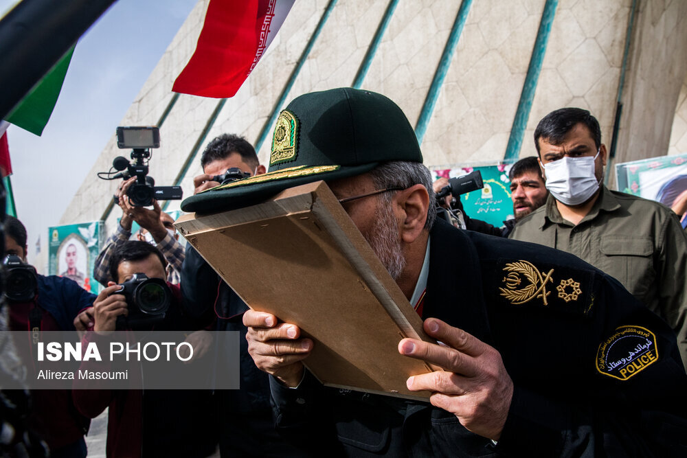 رزمایش نوروزی پلیس پایتخت در میدان آزادی