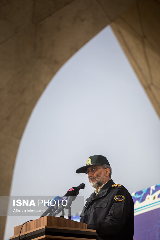 رزمایش نوروزی پلیس پایتخت در میدان آزادی