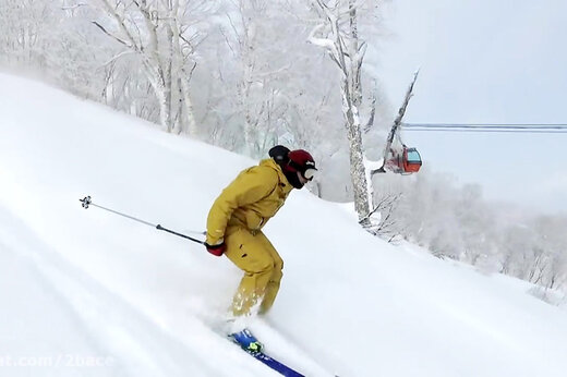 ببینید | روپایی با توپ فوتبال روی چوب اسکی وسط برف!