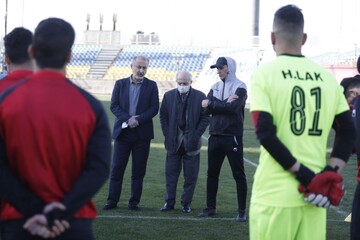 یحیی با درویش روبرو شد/عکس