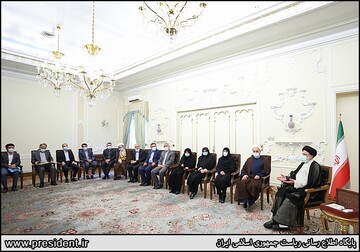 دیدار نوروزی با مقامات کشوری و لشکری با رئیس جمهوری