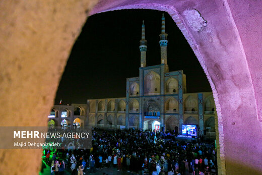 خاموشی اماکن تاریخی یزد همزمان با ساعت زمین