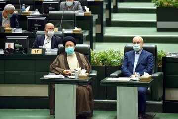 شروع طوفانی بهارستان / تذکر ۳۳ نماینده به رئیسی / رگبار تذکرها به وزرا
