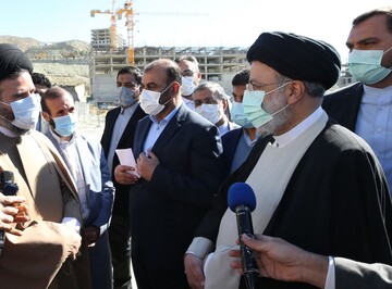 رئیسی: به حساب زمین‌خواران در پردیس برسید / بلوک‌های مسکونی را در ارتفاعات نسازید
