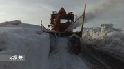تصاویر | گیر افتادن خودروها در برف‌ سنگین بهاری
