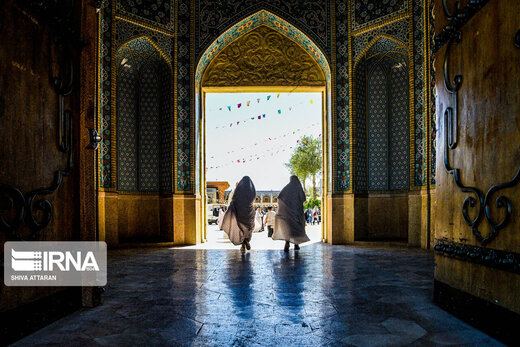 ببینید | روایت عینی یکی از شاهدان از حمله تروریستی به شاهچراغ شیراز