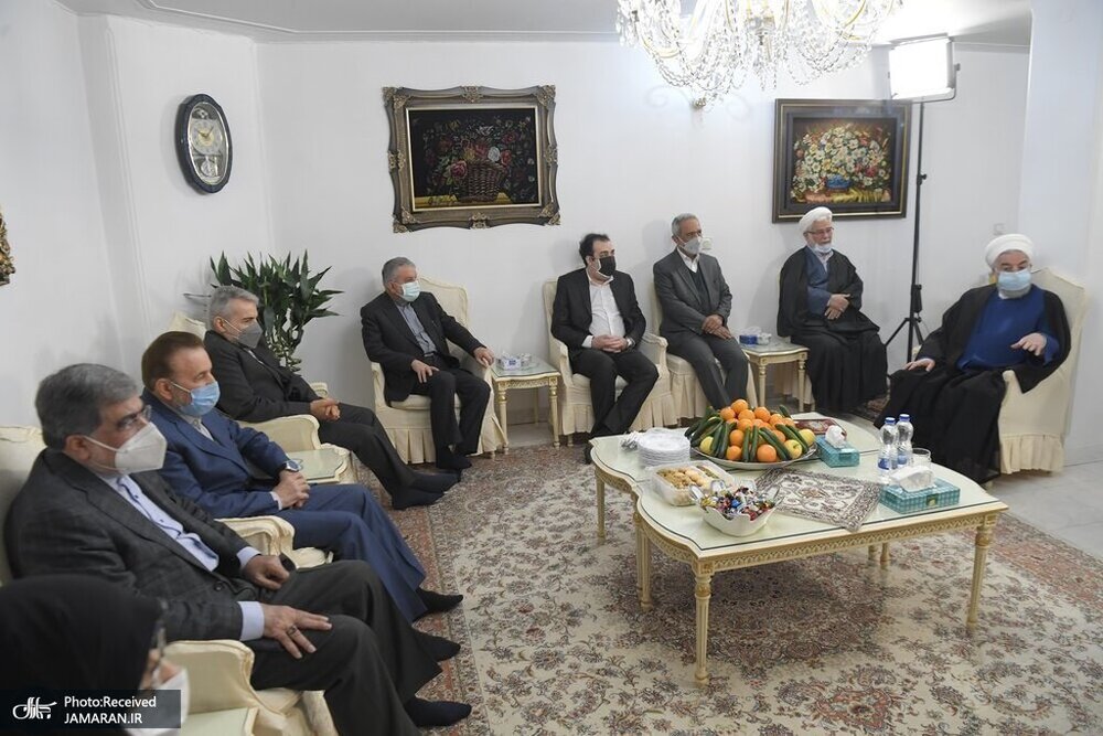 دیدار نوروزی روحانی با برخی وزیران سابق و فعالان رسانه + عکس ها