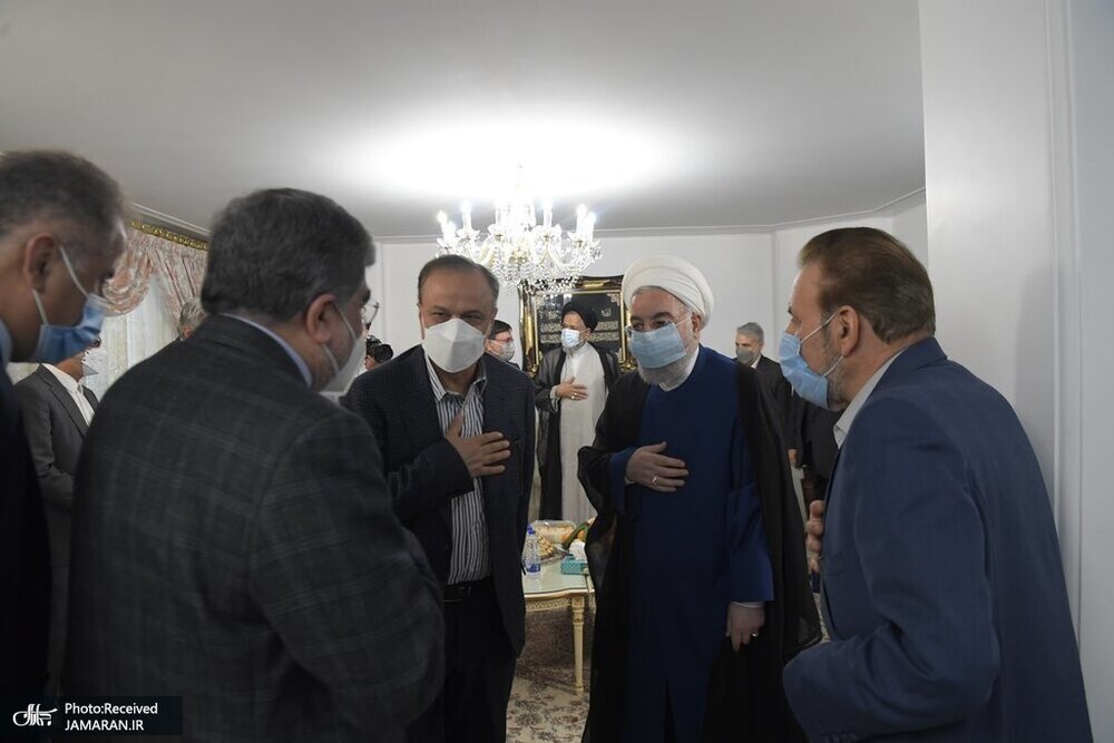 دیدار نوروزی روحانی با برخی وزیران سابق و فعالان رسانه + عکس ها