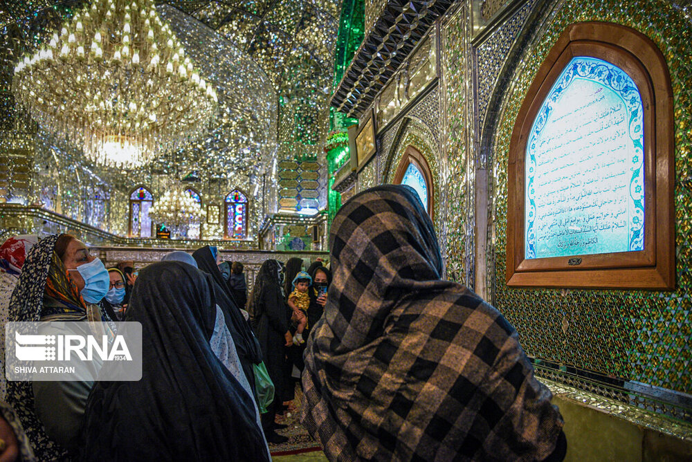 زائران حرم مطهر شاهچراغ (ع)