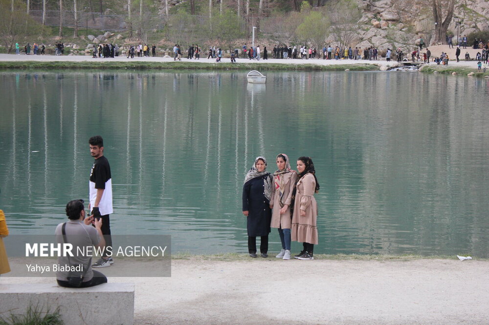 مجموعه تاریخی«طاق بستان» میزبان گردشگران نوروزی